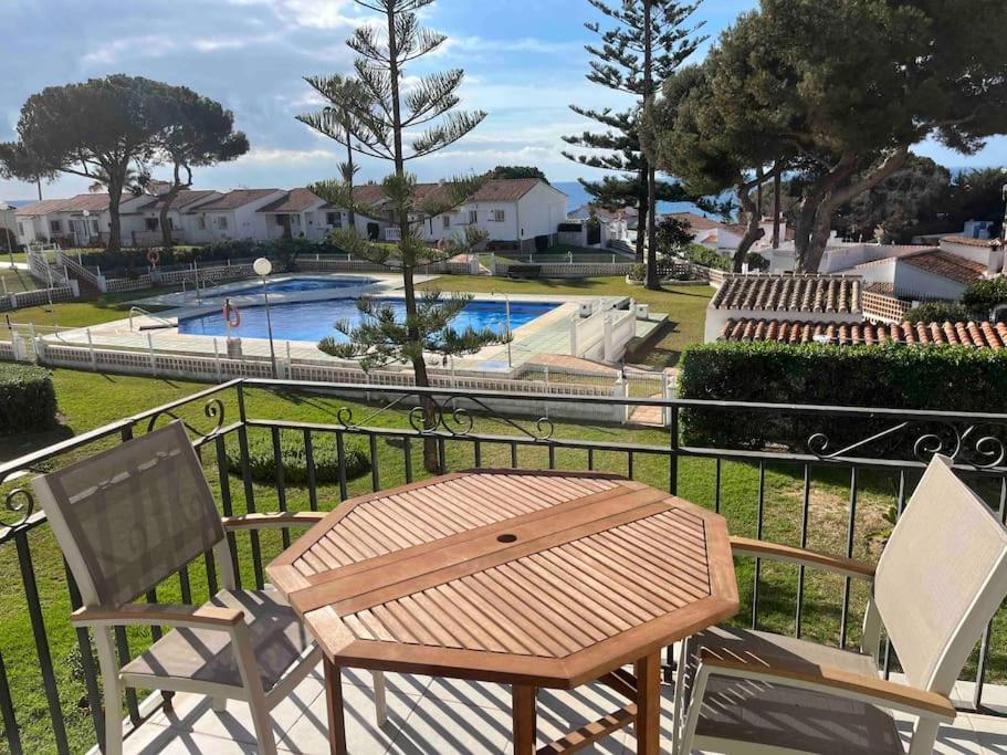Precioso Loft Con Piscina Y Vistas Apartman La Cala De Mijas Kültér fotó